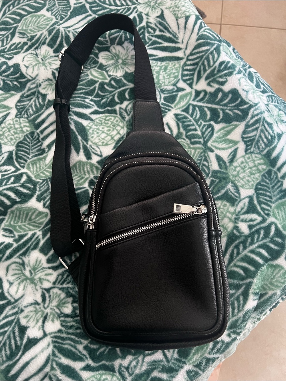 Classic Black Sling Backpack - Blue Sol